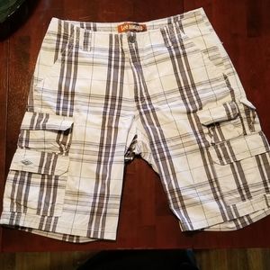Men's Lee Dungarees Plaid Cargo Shorts sz 32